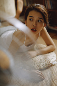 我和小表妺在车上的乱H